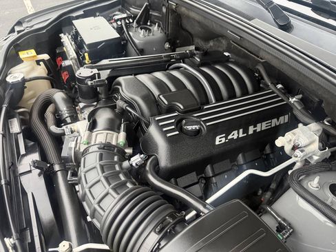Used 2019 Jeep Grand Cherokee SRT AWD/4WD image 54