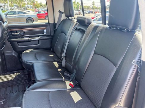 Used 2015 RAM 1500 Laramie w/ Convenience Group AWD/4WD image 42