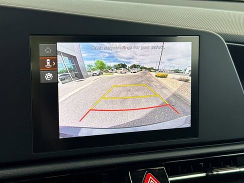 Used 2024 Kia Niro LX FWD image 20