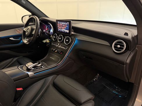 Used 2018 Mercedes-Benz GLC 63 AMG 4MATIC image 34