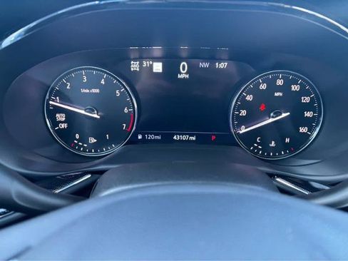 Used 2022 Buick Envision Essence w/ Technology Package I image 21