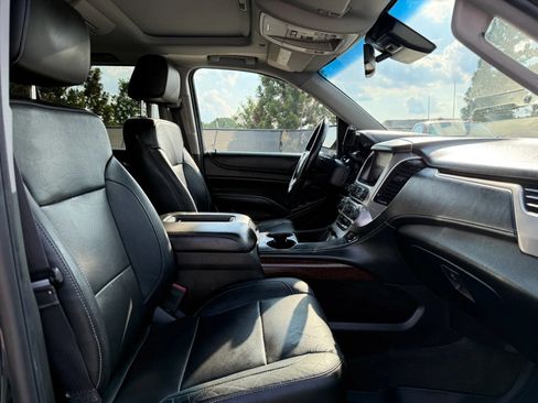 Used 2015 GMC Yukon XL SLT w/ Open Road Package AWD/4WD image 18