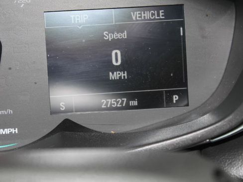 Used 2022 Chevrolet Trax LS w/ Tint and Cruise Package FWD image 23