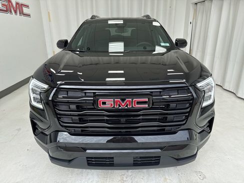 New 2026 GMC Terrain Elevation w/ Black Edition image 2