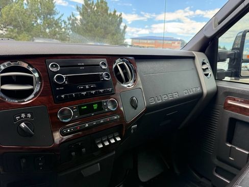 Used 2010 Ford F250 Lariat AWD/4WD image 30