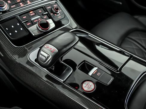 Used 2016 Audi S8 AWD/4WD image 39