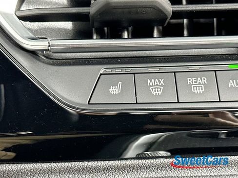 Used 2025 BMW Z4 M40i RWD image 37