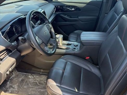 Used 2023 Chevrolet Traverse RS w/ LPO, Floor Liner Package image 16