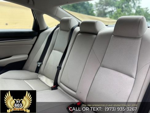 Used 2018 Honda Accord LX image 9