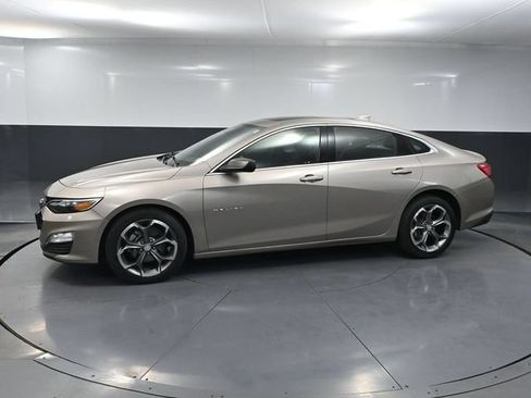 Used 2024 Chevrolet Malibu LT FWD image 10