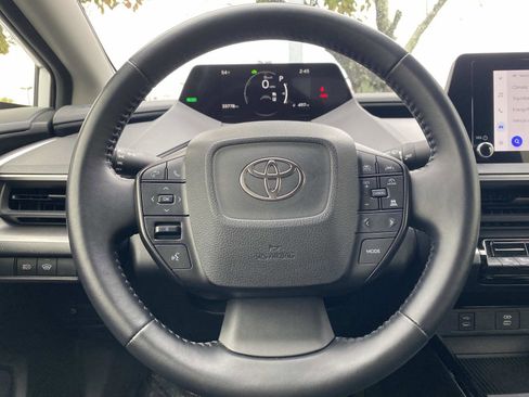 Used 2024 Toyota Prius LE image 22