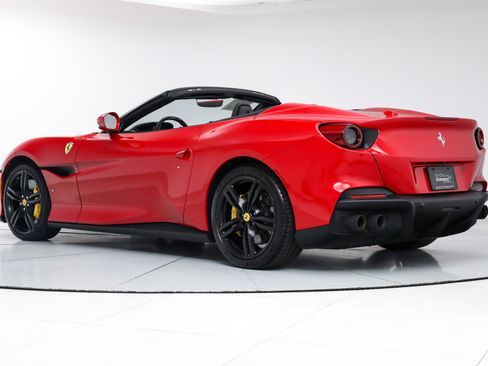 Certified 2023 Ferrari Portofino M image 8