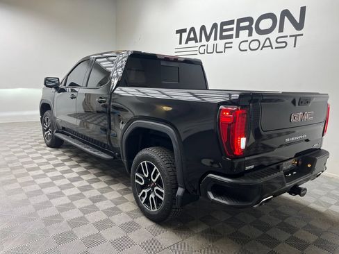 Used 2023 GMC Sierra 1500 AT4 w/ AT4 Premium Package AWD/4WD image 8