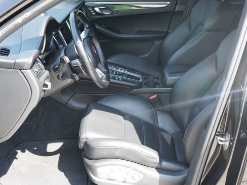 Used 2017 Porsche Macan S AWD/4WD image 9