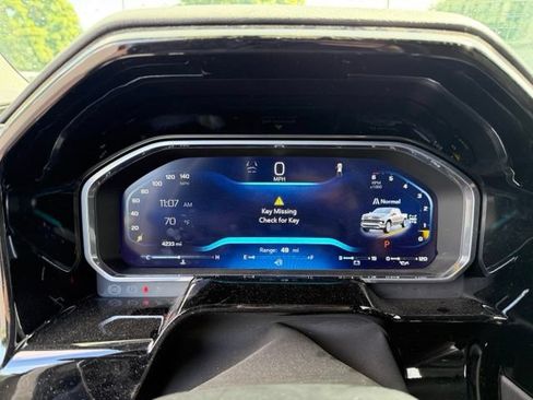 Used 2026 Chevrolet Silverado 1500 RST w/ All Star Edition Plus AWD/4WD image 14