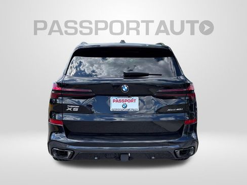 New 2026 BMW X5 xDrive40i w/ M Sport Package AWD/4WD image 5