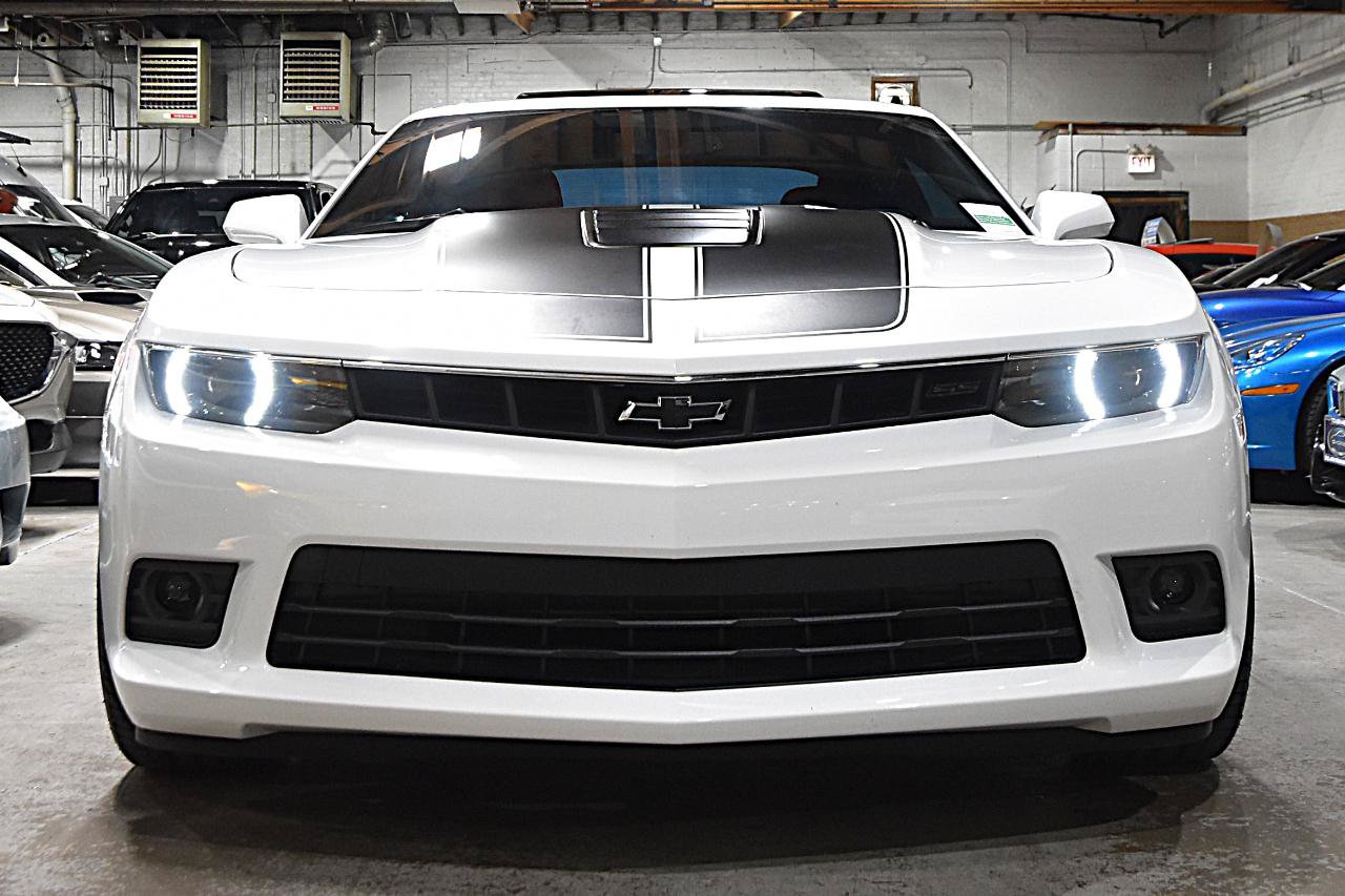 Used 2014 Chevrolet Camaro SS w/ RS Package RWD image 2