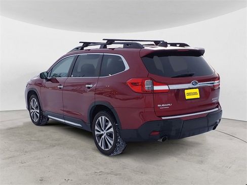 Used 2022 Subaru Ascent Touring image 3