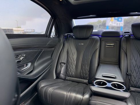 Used 2015 Mercedes-Benz S 63 AMG 4MATIC Sedan image 51