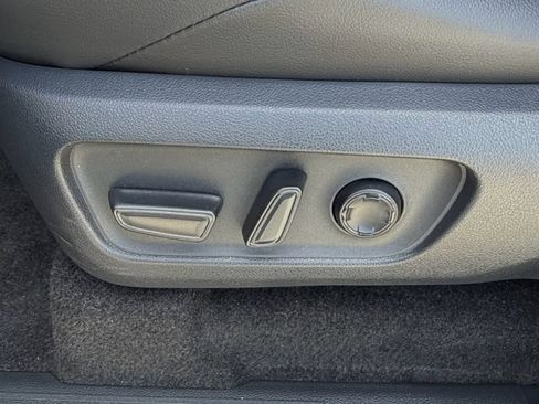 Certified 2025 Toyota 4Runner TRD Off-Road Premium w/ Tow Technology Package image 19