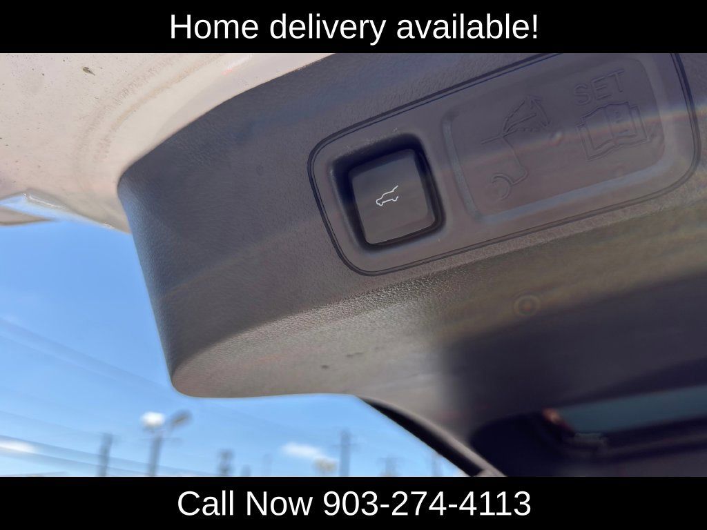Used 2022 Ford Expedition XLT RWD image 10