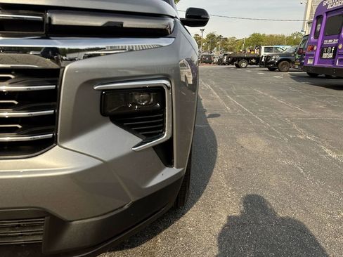 New 2026 Chevrolet Traverse LT FWD image 10