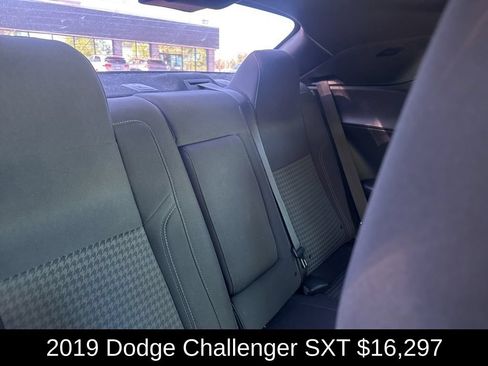Used 2019 Dodge Challenger SXT RWD image 19