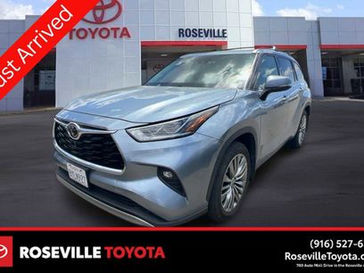 Used 2021 Toyota Highlander Platinum