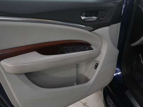 Used 2018 Acura MDX SH-AWD w/ Advance Package image 25