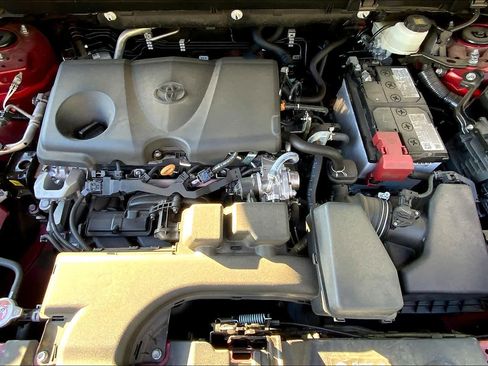 Used 2024 Toyota RAV4 XLE image 30