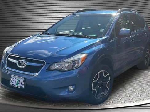 Used 2014 Subaru Crosstrek 2.0i Premium AWD/4WD image 3