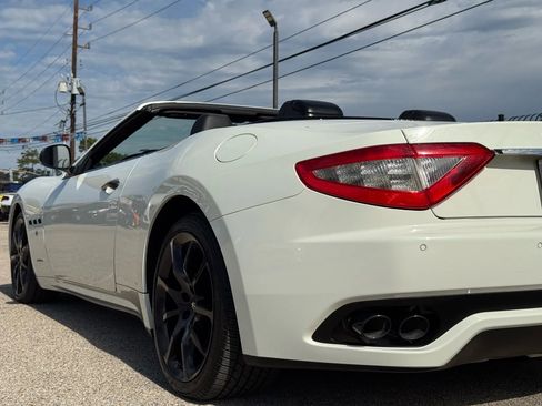 Used 2013 Maserati GranTurismo Convertible image 53