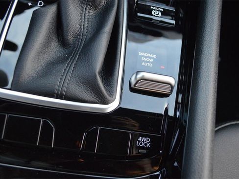 New 2026 Jeep Compass Limited image 22