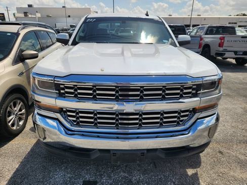 Used 2017 Chevrolet Silverado 1500 LT w/ Texas Edition RWD image 2