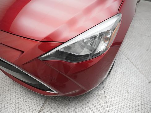 Used 2017 Toyota Yaris iA image 22