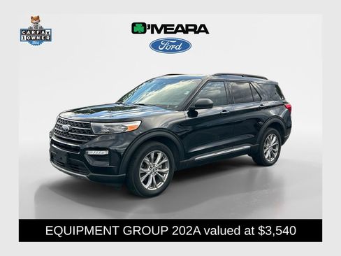 Used 2024 Ford Explorer XLT w/ Equipment Group 202A AWD/4WD image 1