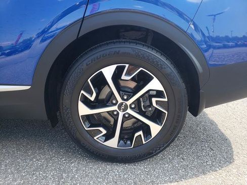 Certified 2023 Kia Sportage EX FWD image 34