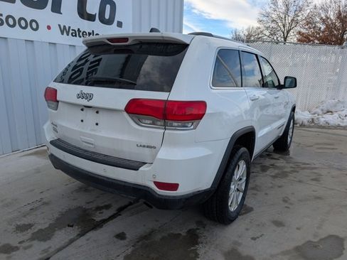 Used 2018 Jeep Grand Cherokee Laredo image 14