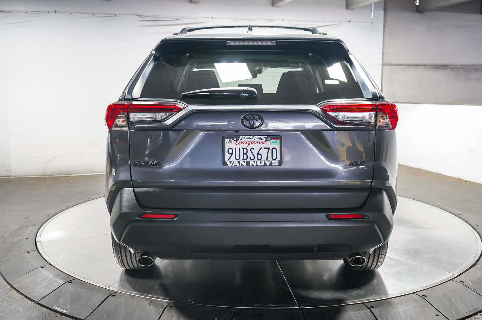 Certified 2025 Toyota RAV4 XLE w/ Convenience Package FWD image 5