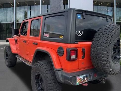 Used 2019 Jeep Wrangler Unlimited Rubicon image 17