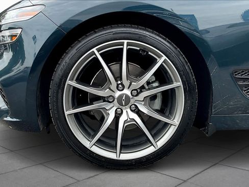 Used 2022 Genesis G70 2.0T w/ Prestige Package image 10