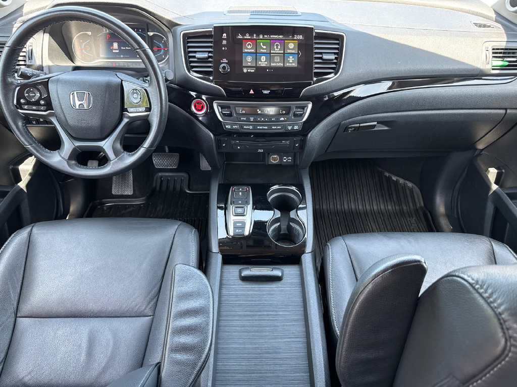 Used 2020 Honda Pilot Touring image 25