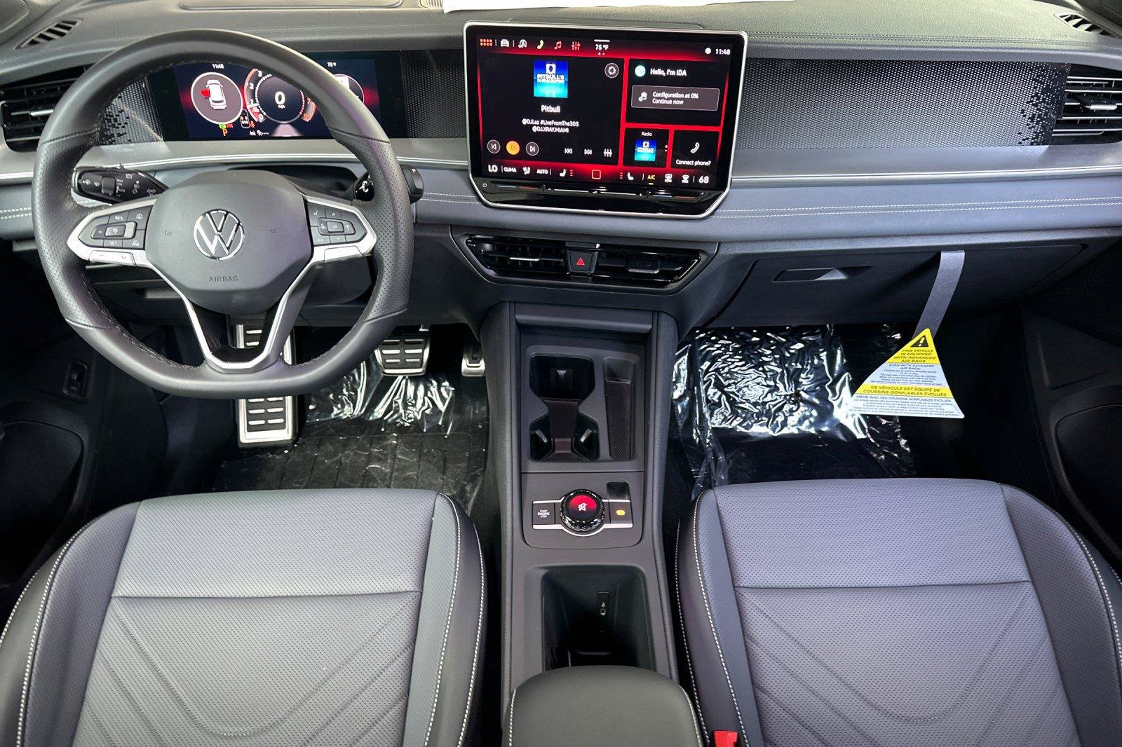 New 2026 Volkswagen Tiguan SE R-Line FWD image 12