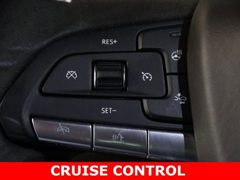 Used 2021 Cadillac CT4 V image 18