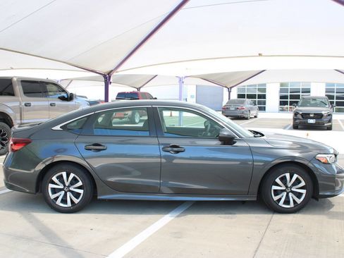 Used 2025 Honda Civic LX image 7