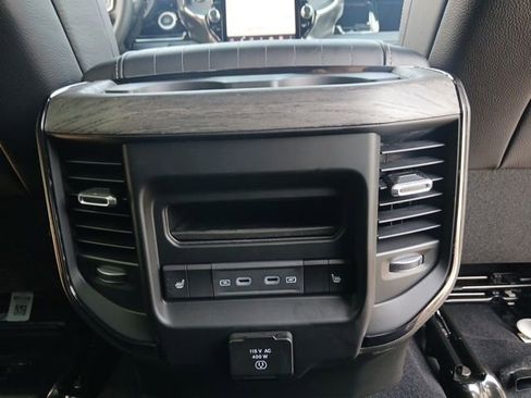 New 2026 RAM 3500 Limited AWD/4WD image 28