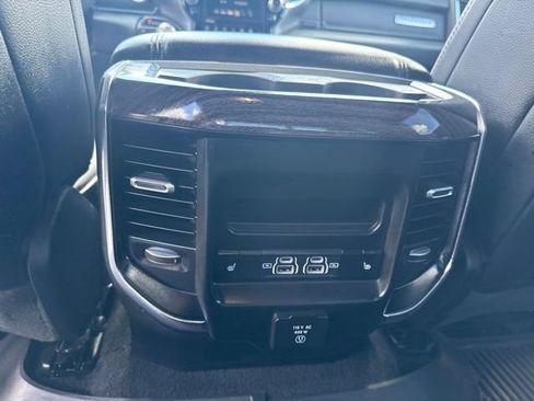 Used 2025 RAM 1500 Laramie AWD/4WD image 21
