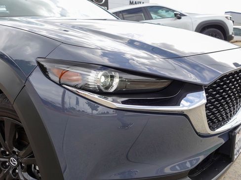 Certified 2025 MAZDA CX-30 AWD 2.5 S w/ Preferred Package image 3