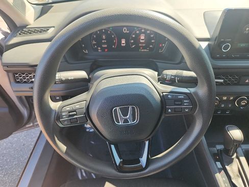 Certified 2023 Honda Accord EX image 19