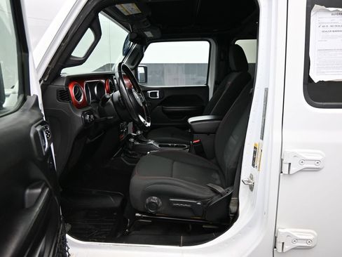 Used 2021 Jeep Wrangler Unlimited Rubicon w/ Steel Bumper Group image 9